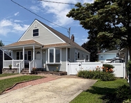 Unit for rent at 82 E Hollywood Avenue, Lindenhurst, NY, 11757