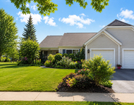 Unit for rent at 127 W Amberley Drive, Round Lake, IL, 60073