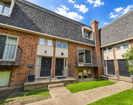 Unit for rent at 1111 S Waukegan Road S, Lake Forest, IL, 60045