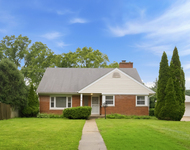 Unit for rent at 114 N Lancaster Street, Mount Prospect, IL, 60056