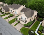 Unit for rent at 16 Buckingham Place, CHERRY HILL, NJ, 08003