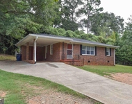Unit for rent at 105 E Whitehead Terrace, Athens, GA, 30606