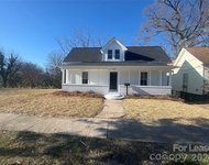 Unit for rent at 608 S Yadkin Avenue, Spencer, NC, 28159