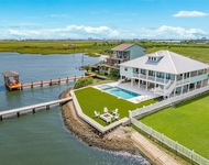 Unit for rent at 9680 Airways Lane, Galveston, TX, 77554