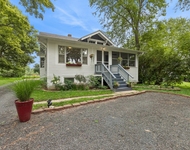 Unit for rent at 255 Happ Road, Northfield, IL, 60093