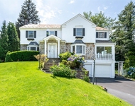 Unit for rent at 91 Pickwick Road, Manhasset, NY, 11030