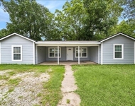 Unit for rent at 820 Texas Street, Liberty, TX, 77575