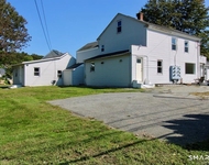 Unit for rent at 525 Boston Post Road, Waterford, CT, 06385