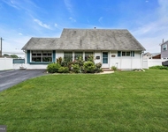 Unit for rent at 129 Plumbridge Drive, LEVITTOWN, PA, 19056