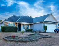 Unit for rent at 700 Hogart Street, Raeford, NC, 28376