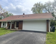Unit for rent at 2s525 Lloyd Avenue, Lombard, IL, 60148