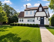 Unit for rent at 322 Westwood Road, Woodmere, NY, 11598