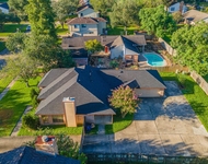 Unit for rent at 428 Old Course Dr, Friendswood, TX, 77546