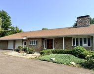 Unit for rent at 307 North Road, East Windsor, CT, 06016