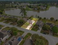 Unit for rent at 9219 E Lakeside Drive, Magnolia, TX, 77354