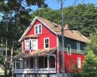 Unit for rent at 39 Pearl Street, Groton, CT, 06355