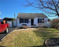 Unit for rent at 75 Mc Cue Lane, Babylon, NY, 11702