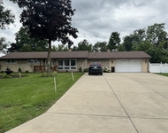 Unit for rent at 130 Birchwood Road, Northbrook, IL, 60062