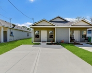 Unit for rent at 407 E Avenue G, Conroe, TX, 77301