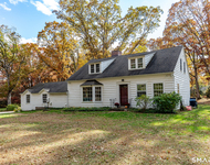 Unit for rent at 255 Woodbury Road, Washington, CT, 06793