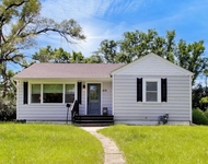Unit for rent at 810 S Jackson Street, Hinsdale, IL, 60521