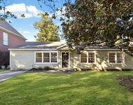 Unit for rent at 5122 Locust Street, Bellaire, TX, 77401