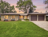 Unit for rent at 190 S Circle Avenue, Bloomingdale, IL, 60108