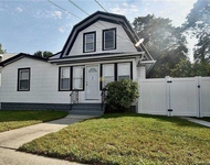 Unit for rent at 980 Thomas Place, Baldwin, NY, 11510