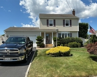 Unit for rent at 11 Frankel Road, Massapequa, NY, 11758
