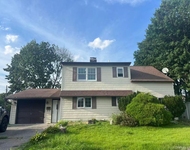 Unit for rent at 5 South Lane, Levittown, NY, 11756