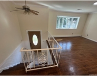 Unit for rent at 35 Shelton Court, Ronkonkoma, NY, 11779