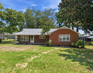 Unit for rent at 1305 Erwin Road, Dunn, NC, 28334