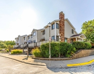 Unit for rent at 1013 Sussex Drive, Northbrook, IL, 60062