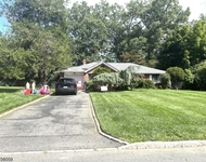 Unit for rent at 34 Tower Rd, Livingston Twp., 07039-2518