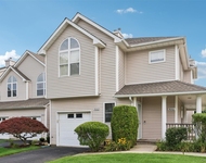 Unit for rent at 3002 Willow Pond Drive, Riverhead, NY, 11901