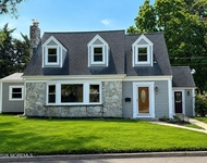 Unit for rent at 5 E Lincoln Circle, Red Bank, NJ, 07701