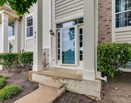 Unit for rent at 921 Summit Creek Drive, Shorewood, IL, 60404