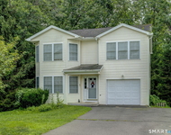 Unit for rent at 47 Tunxis Street, Farmington, CT, 06032