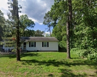 Unit for rent at 609 Commonwealth Boulevard, Toms River, NJ, 08757