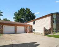 Unit for rent at 627 Chardonnay Lane, Crystal Lake, IL, 60014