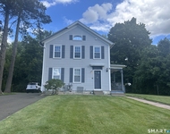 Unit for rent at 14 Pleasant Street, Cromwell, CT, 06416