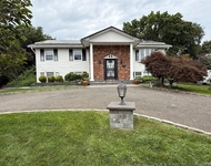 Unit for rent at 6 Candy Lane, Commack, NY, 11725