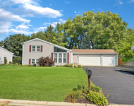 Unit for rent at 714 Walnut Lane, Marengo, IL, 60152