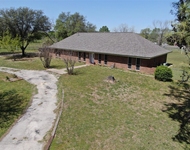 Unit for rent at 517 E Locust Street, Nocona, TX, 76255