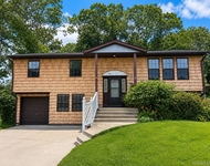 Unit for rent at 676 Bohemia Parkway, Sayville, NY, 11782