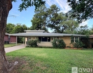 Unit for rent at 4925 Lubbock Avenue, Fort Worth, TX, 76115
