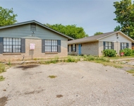 Unit for rent at 838 N Meadows Dr, Austin, TX, 78758