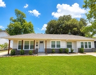 Unit for rent at 306 Wisteria Street, Lake Jackson, TX, 77566