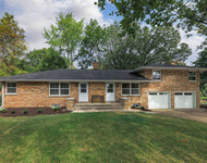 Unit for rent at 117 E 6th Avenue, Naperville, IL, 60563