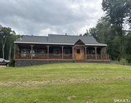 Unit for rent at 10 Railroad Street, Pomfret, CT, 06259